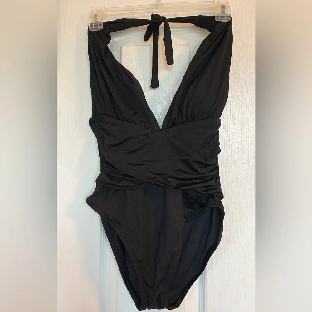 LA BLANCA Halter One-Piece Swimsuit -Black - Picture 1 of 5